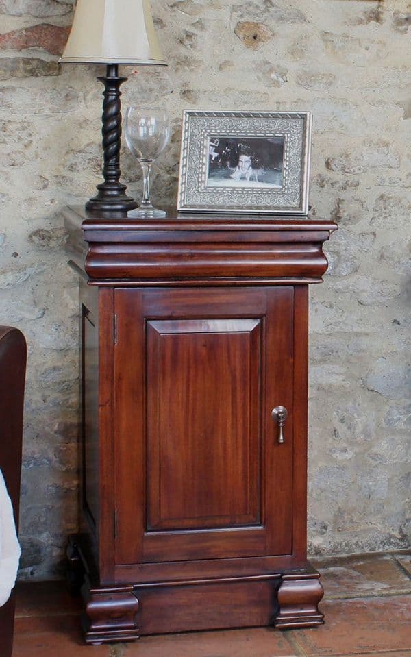 La Roque Lamp Table | Mahogany Pot Cupboard | Free Delivery